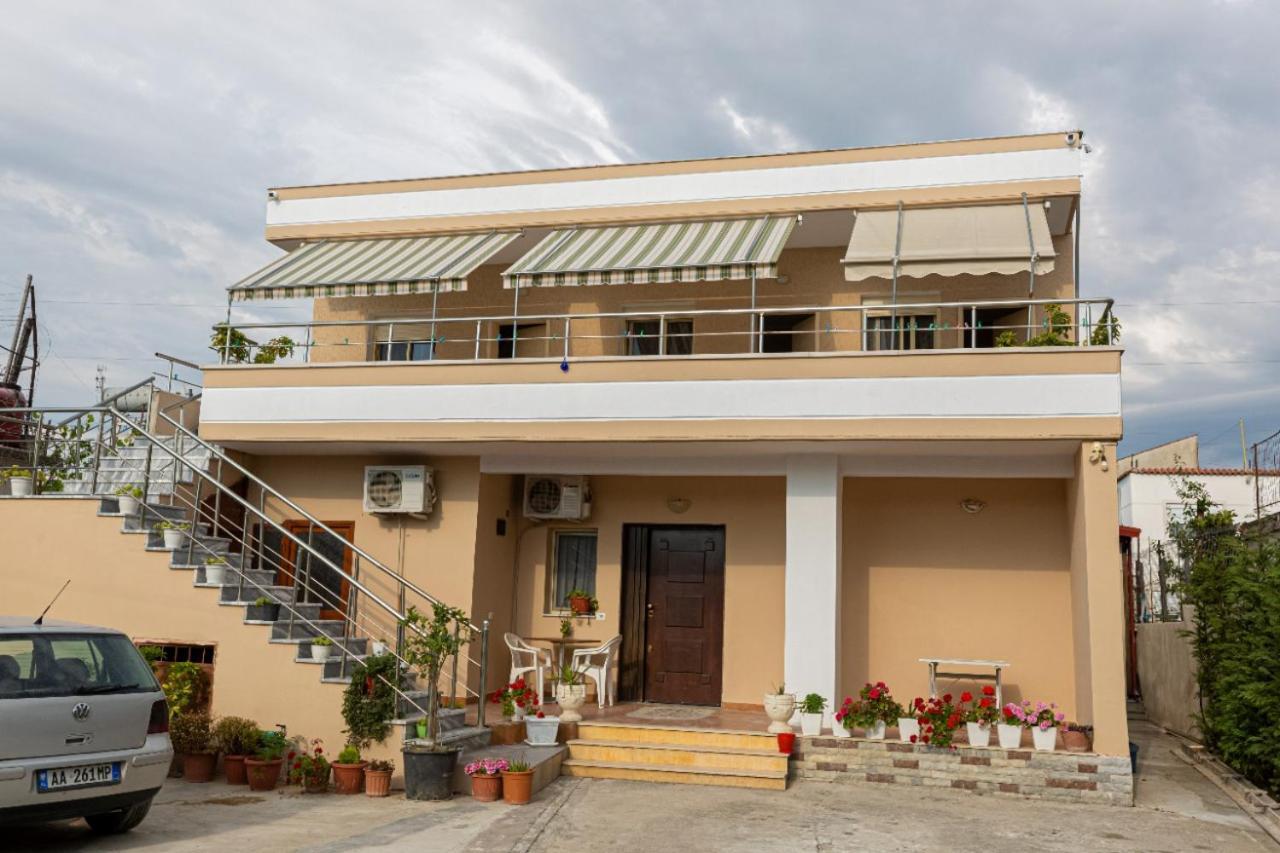 Vila B&E Vlorë Extérieur photo