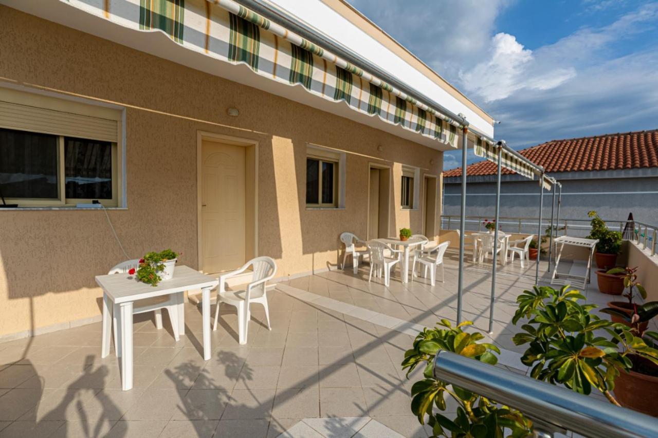 Vila B&E Vlorë Extérieur photo